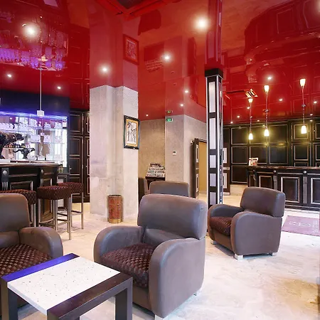 Hotel Grand Francais 3*