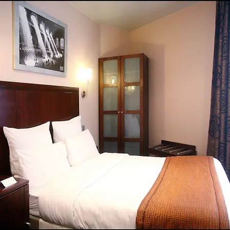 Hotel Grand Francais 3*