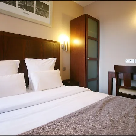 Hotel Grand Francais Parigi