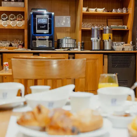 Grand Francais Hotel 3*