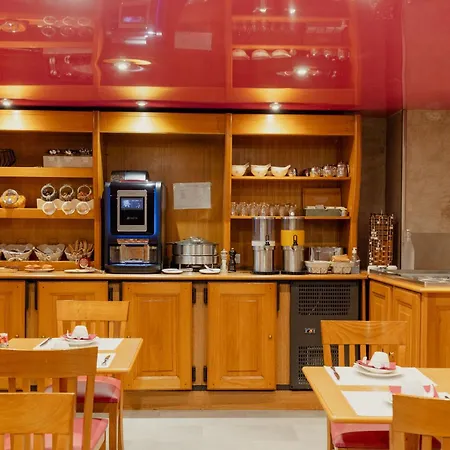 Hotel Grand Francais 3*