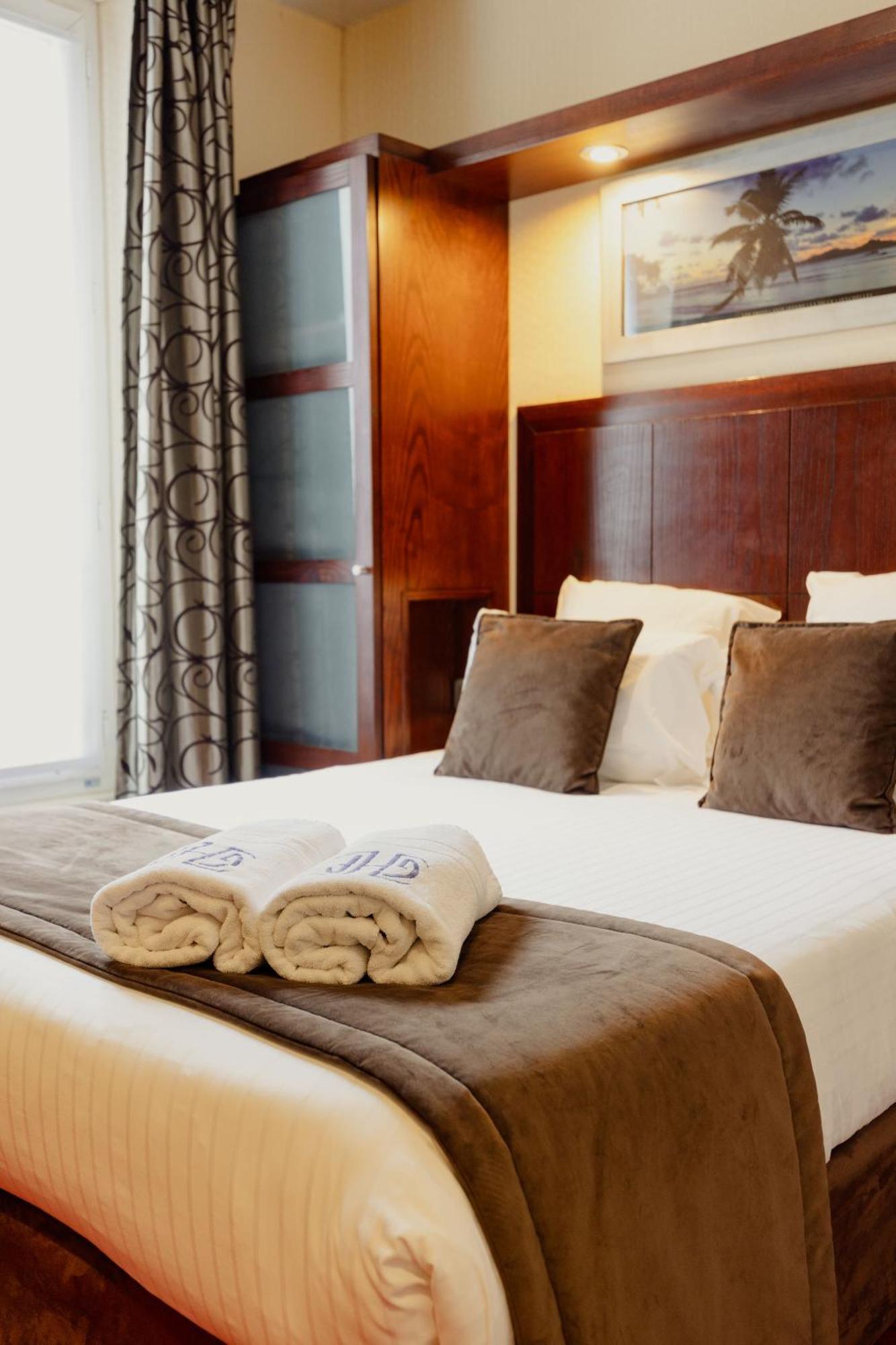 Grand Francais 3* Paris