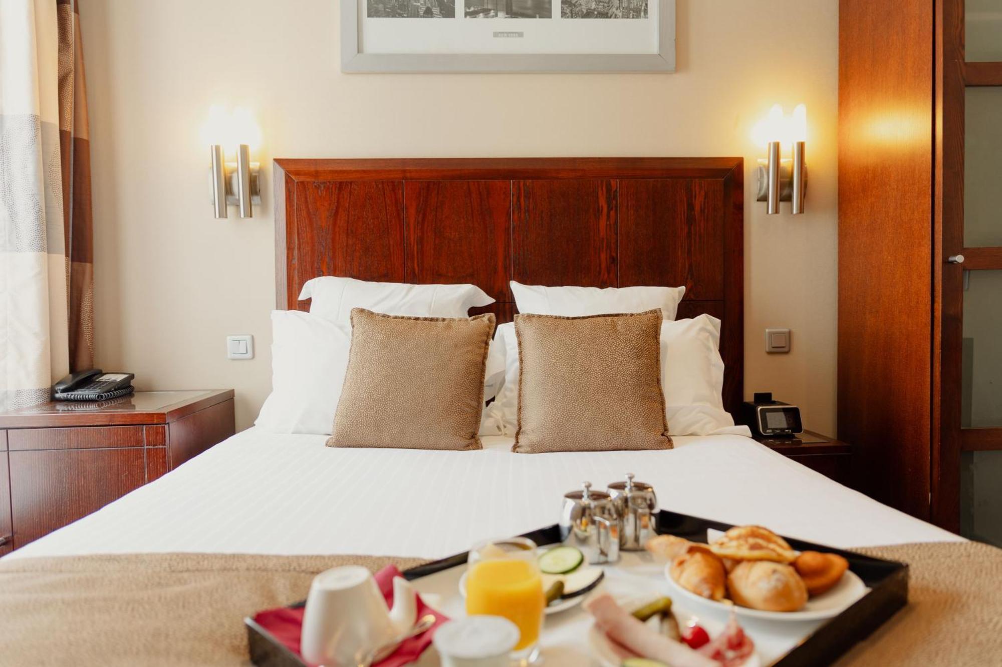 Hotel Grand Francais Parigi