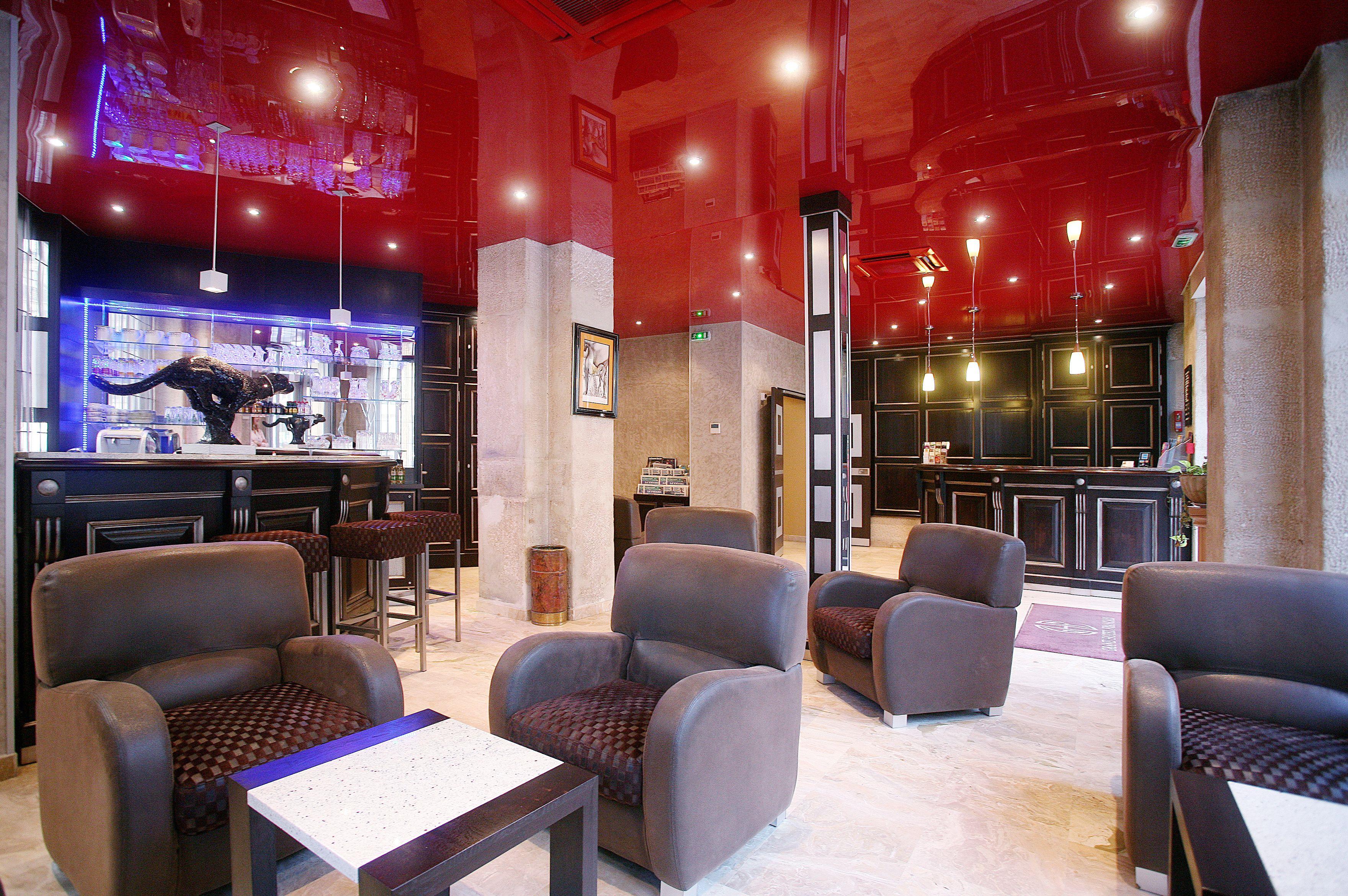 Hotel Grand Francais 3*