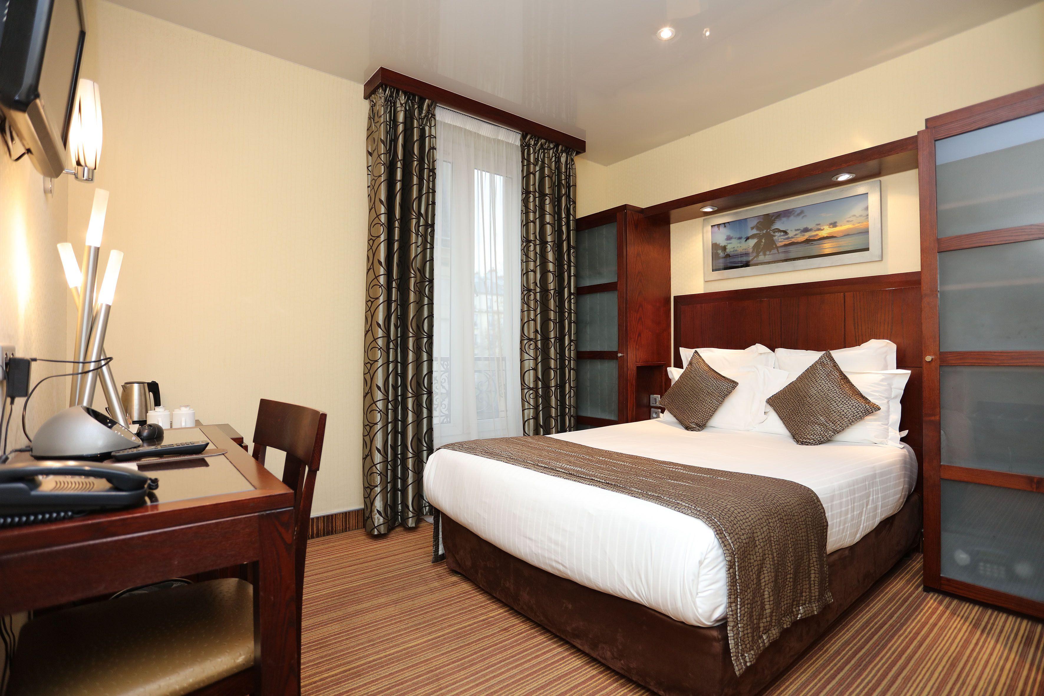 Grand Francais Hotel 3*