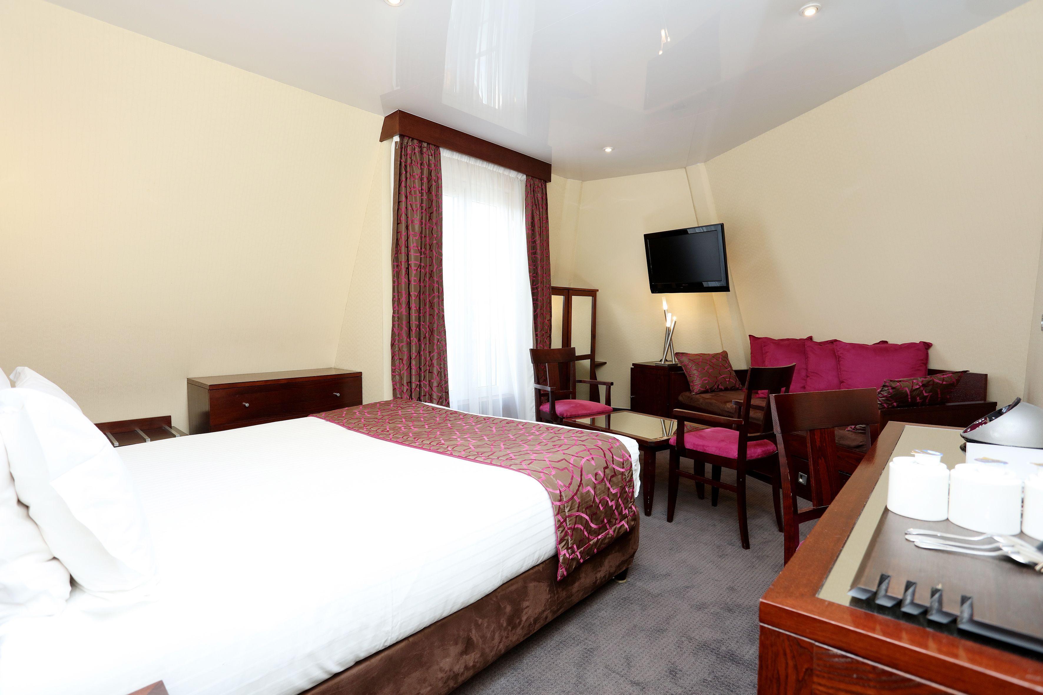 Grand Francais Hotel